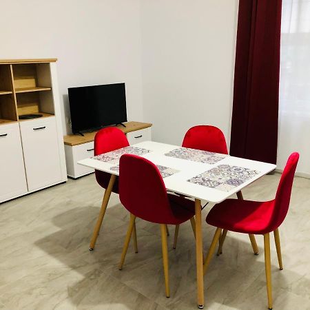 New And Modern Apartments In Villa, Near City Center M36 Timişoara Buitenkant foto
