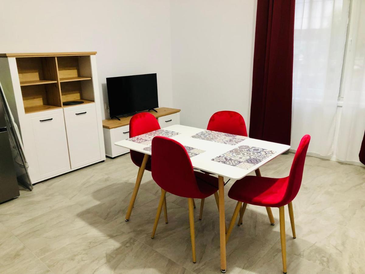 New And Modern Apartments In Villa, Near City Center M36 Timişoara Buitenkant foto